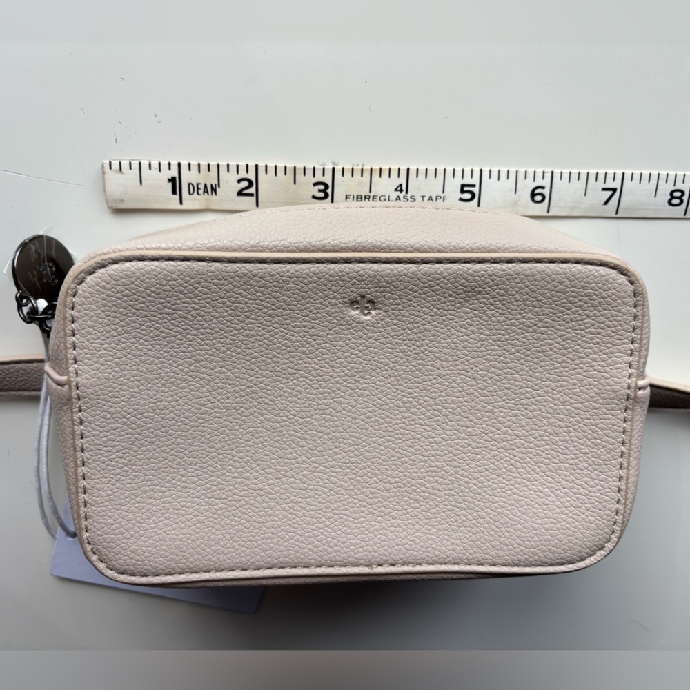 ELA JILLY BOX Micro Belt Bag Crossbody in Dove Pebble NWT - Picture 8 of 9